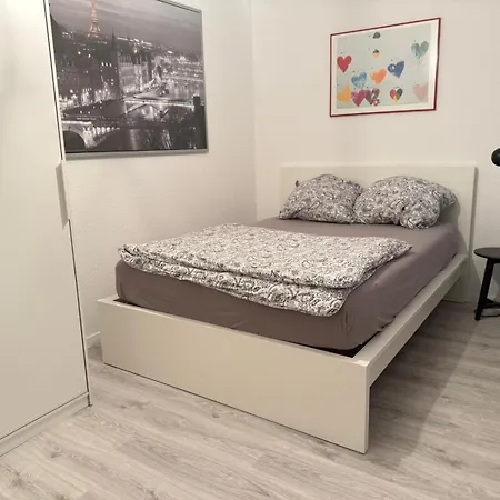 Gruenes Eck,wuppertal Am Toelleturm Appartement *