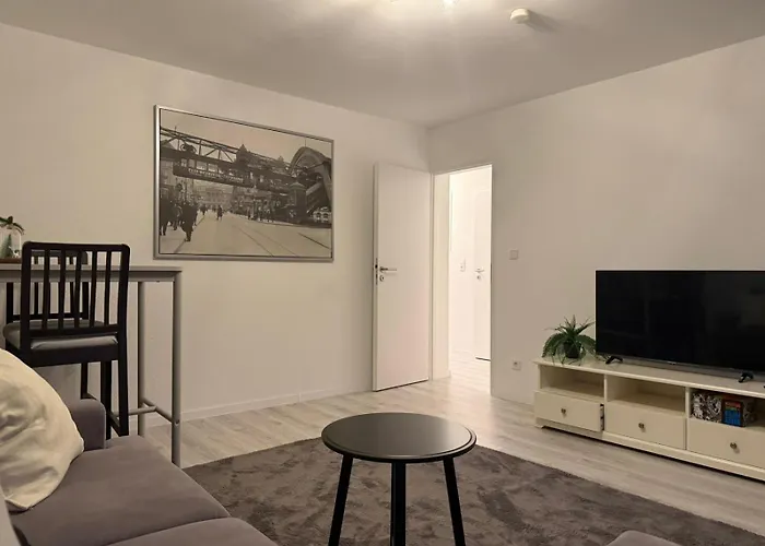 شقة Gruenes Eck,wuppertal Am Toelleturm وبرتال