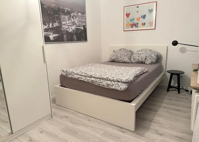 Gruenes Eck,wuppertal Am Toelleturm Appartement *